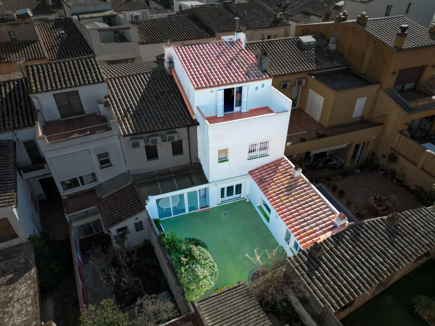 Vista exterior de Casa adosada en venda en Palafrugell amb Calefacció i Terrassa