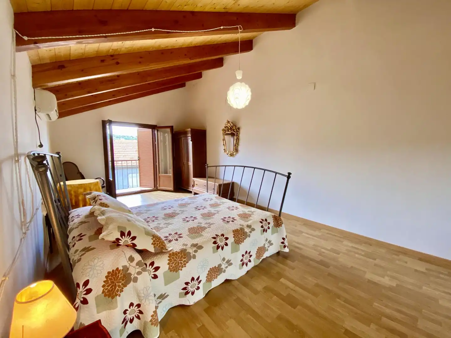 Habitación de Casa o chalet en venta en Los Cortijos  con Calefacción, Terraza y Trastero