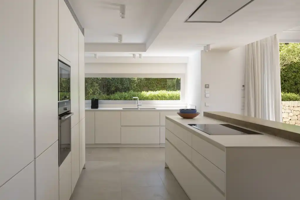 Cuina de Casa o xalet en venda en Calvià amb Aire condicionat, Calefacció i Jardí privat