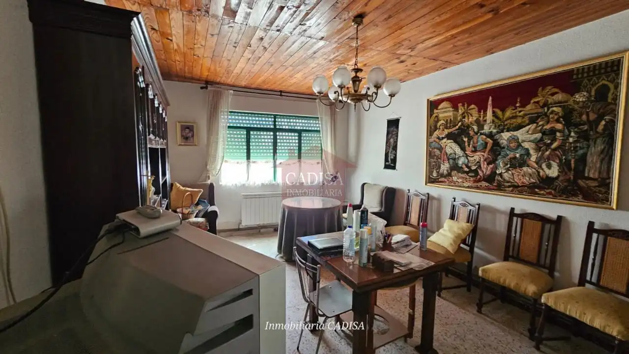 Sala de estar de Casa o chalet en venta en Calzada de Valdunciel con Calefacción, Jardín privado y Amueblado