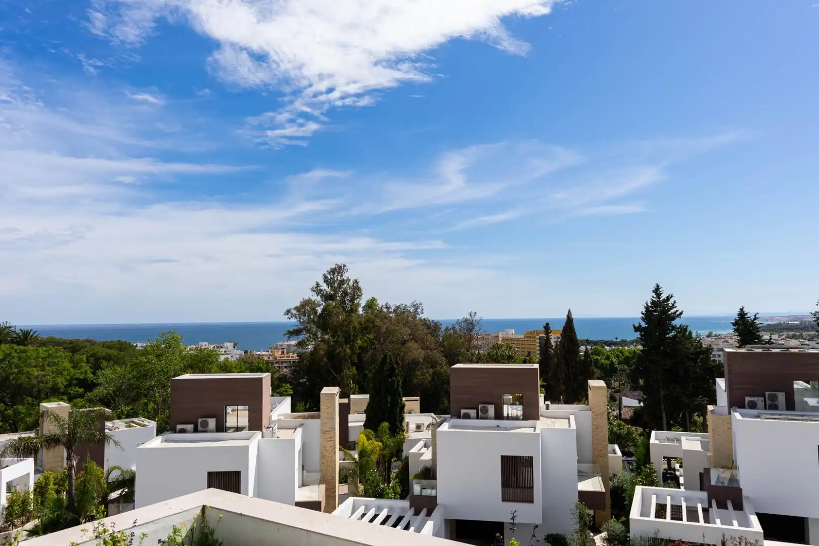 Vista exterior de Casa o chalet en venta en Marbella con Aire acondicionado, Jardín privado y Terraza