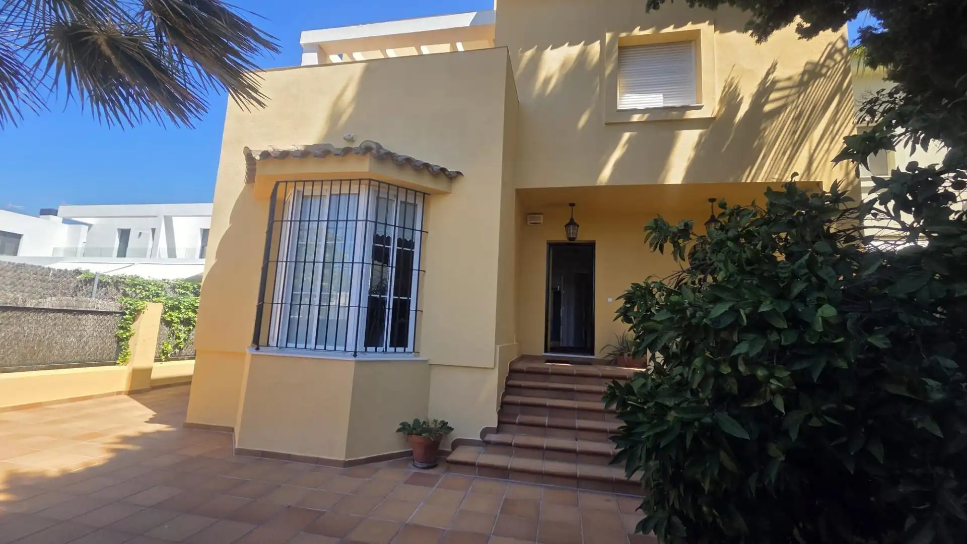 Habitatge amb piscina en venda a Avenida SANTA BEATRIZ DE SILVA, imagen 3