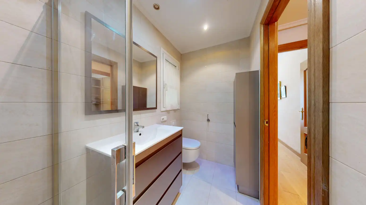 Badezimmer von Wohnung zum Verkauf in Tafalla mit Heizung, Abstellraum und Balkon