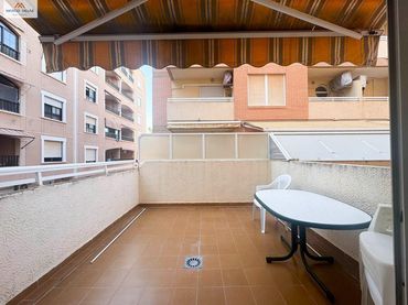 Studio with lift for sale in Guardamar Playa
