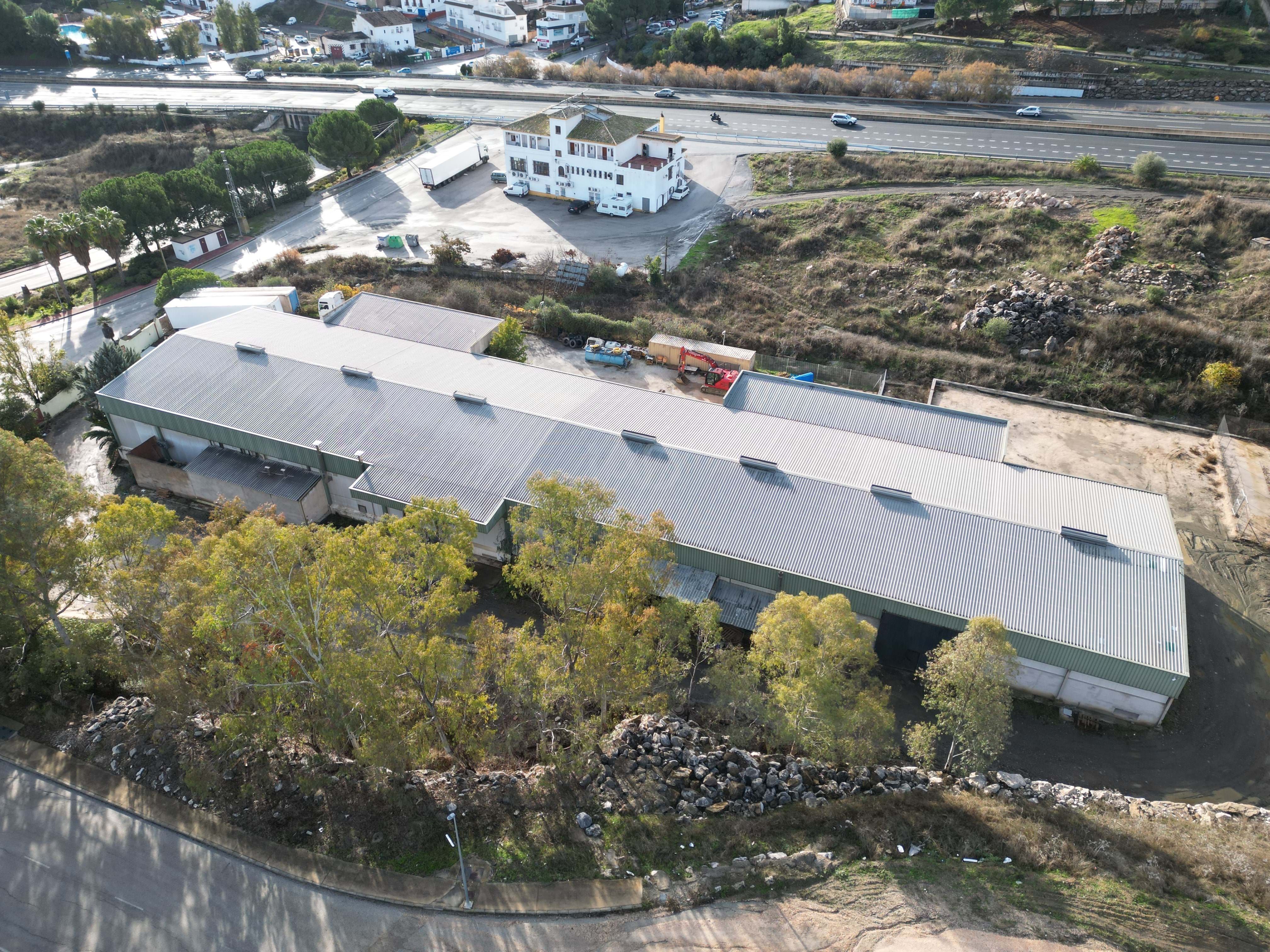 Vista exterior de Local en venda en Casabermeja
