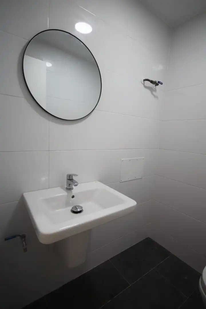 Bany de Local de lloguer en Playa de San Juan - El Cabo de las Huertas