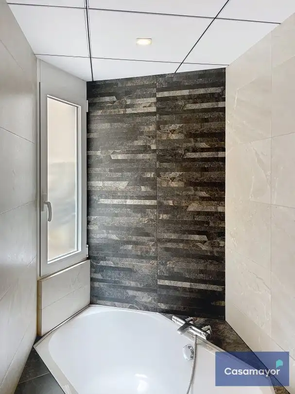 Bathroom of Flat for rent in Alicante / Alacant  with Air Conditioner