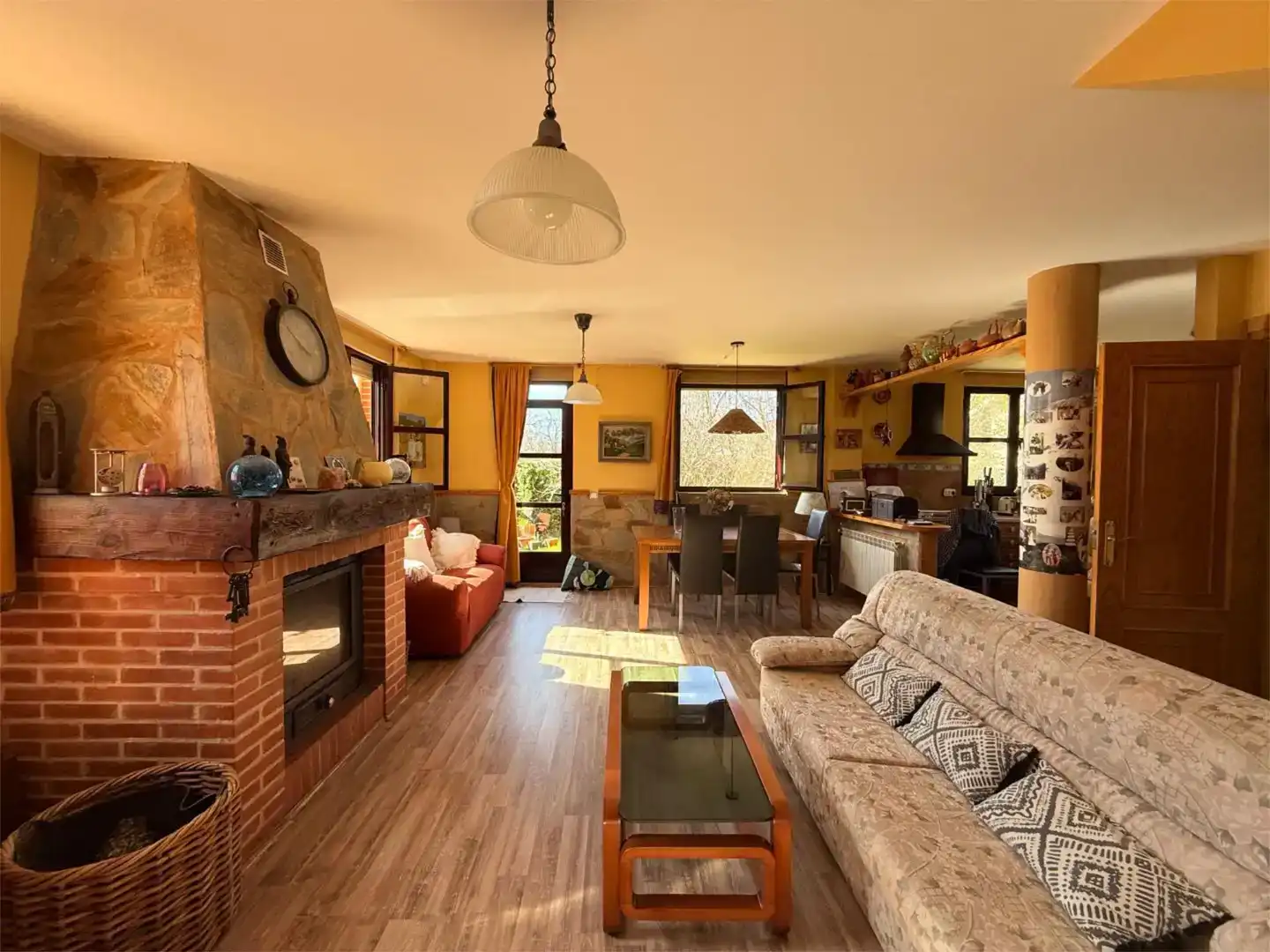 Sala de estar de Casa o chalet en venta en Luyego con Balcón