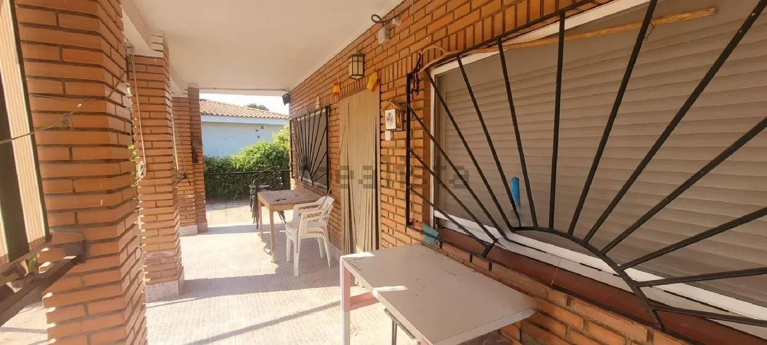 Vista exterior de Casa o chalet en venta en Escalona con Calefacción, Jardín privado y Terraza