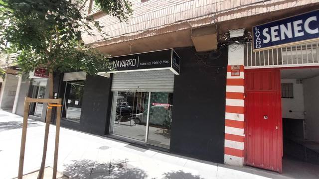 Local comercial en Alquiler en Arabial en Camino de Ronda