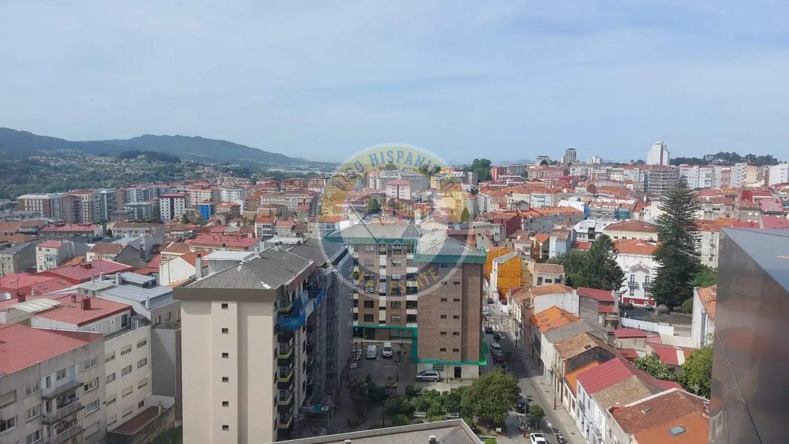 Vista exterior de Pis de lloguer en Vigo  amb Calefacció, Terrassa i Traster