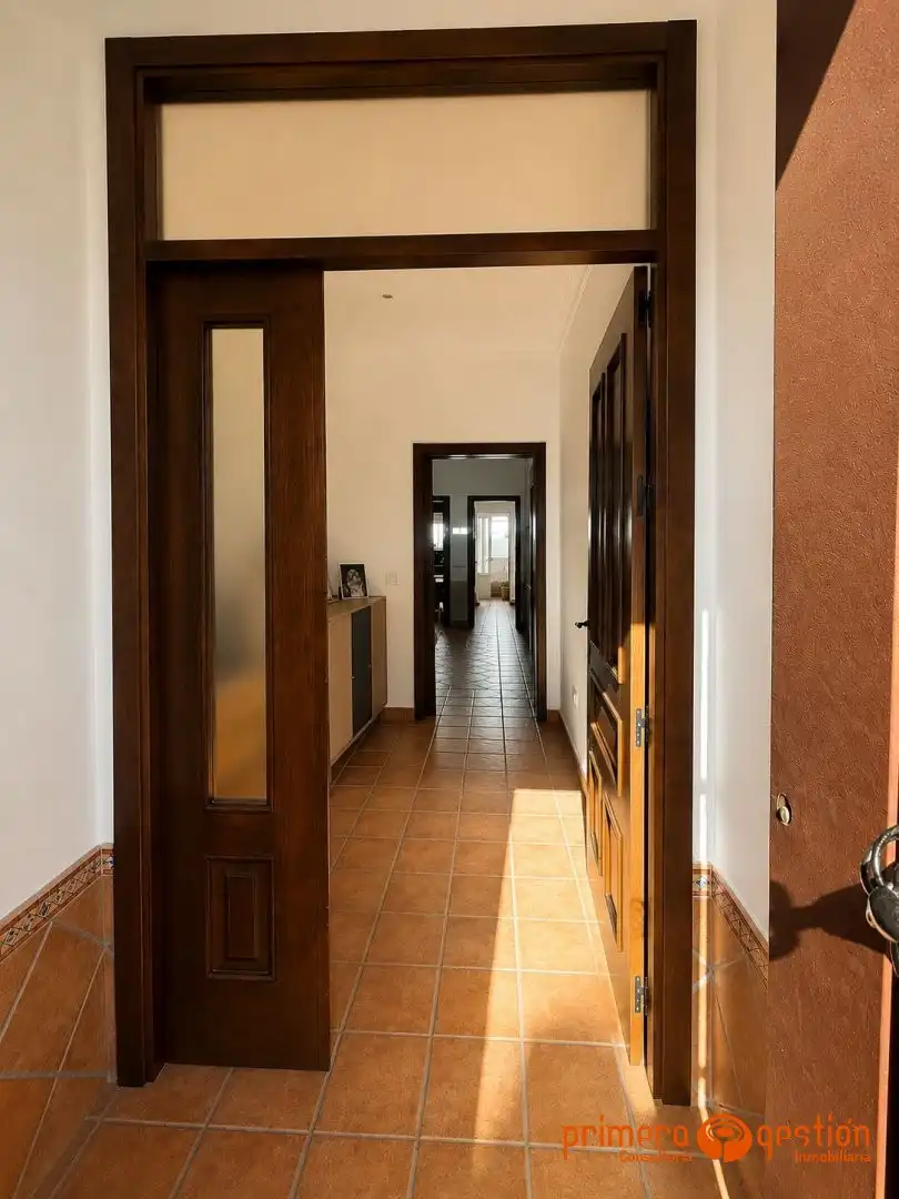 Houses for sale in La Luisiana  with Air Conditioner, Heating and Terrace