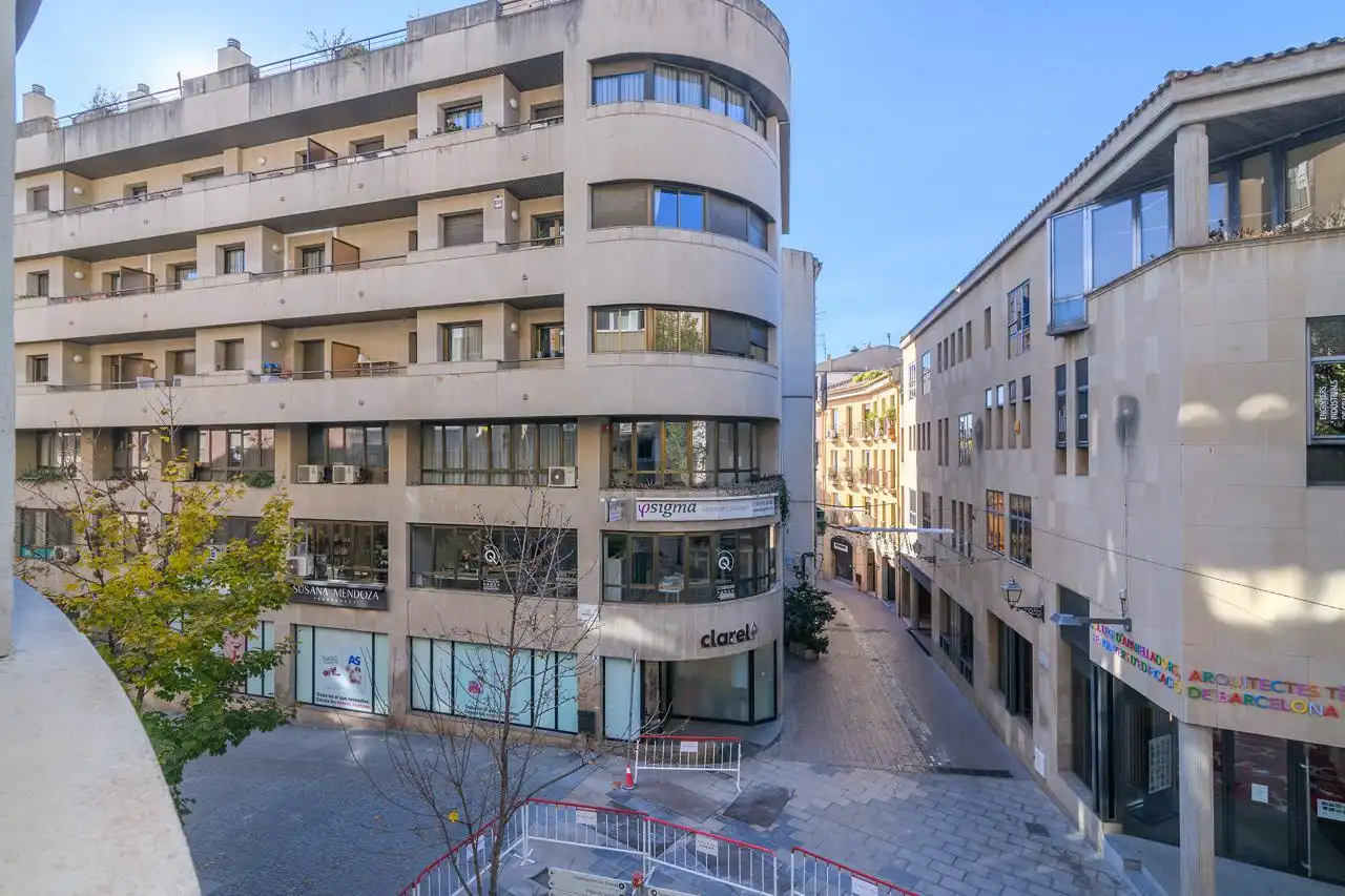 Ufficio con ascensore in vendita a Passeig de la República, imagen 9