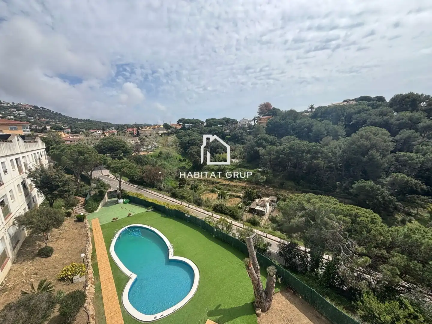 Piso con piscina en venta en Mas Baell - Can Carbó, imagen 2