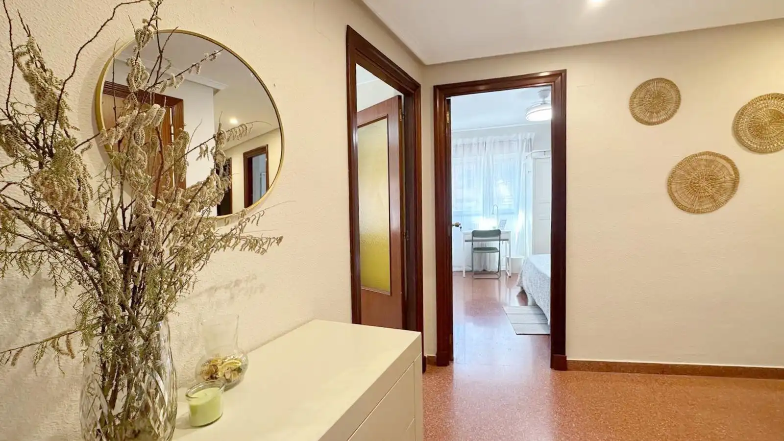 Zimmer in Calle de Eduardo Hernaz, 2, Parque Miraflores, Centro