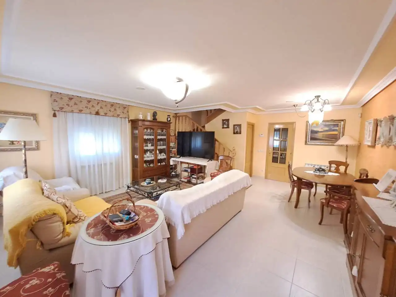 Sala de estar de Casa adosada en venta en Villagonzalo Pedernales con Calefacción, Jardín privado y Terraza