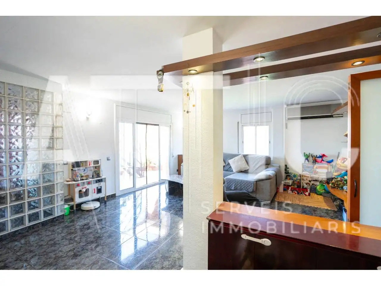 Sala de estar de Ático en venta en Polinyà con Aire acondicionado, Calefacción y Terraza