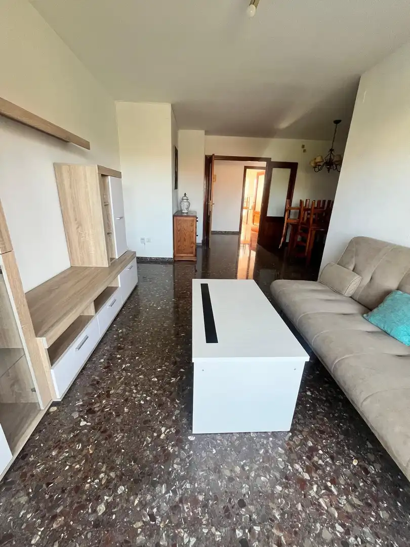 Appartement avec ascenseur à louer à Oeste