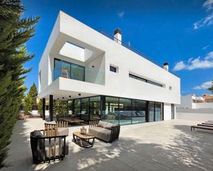 Vista exterior de Casa o xalet en venda en Eivissa amb Aire condicionat, Jardí privat i Terrassa