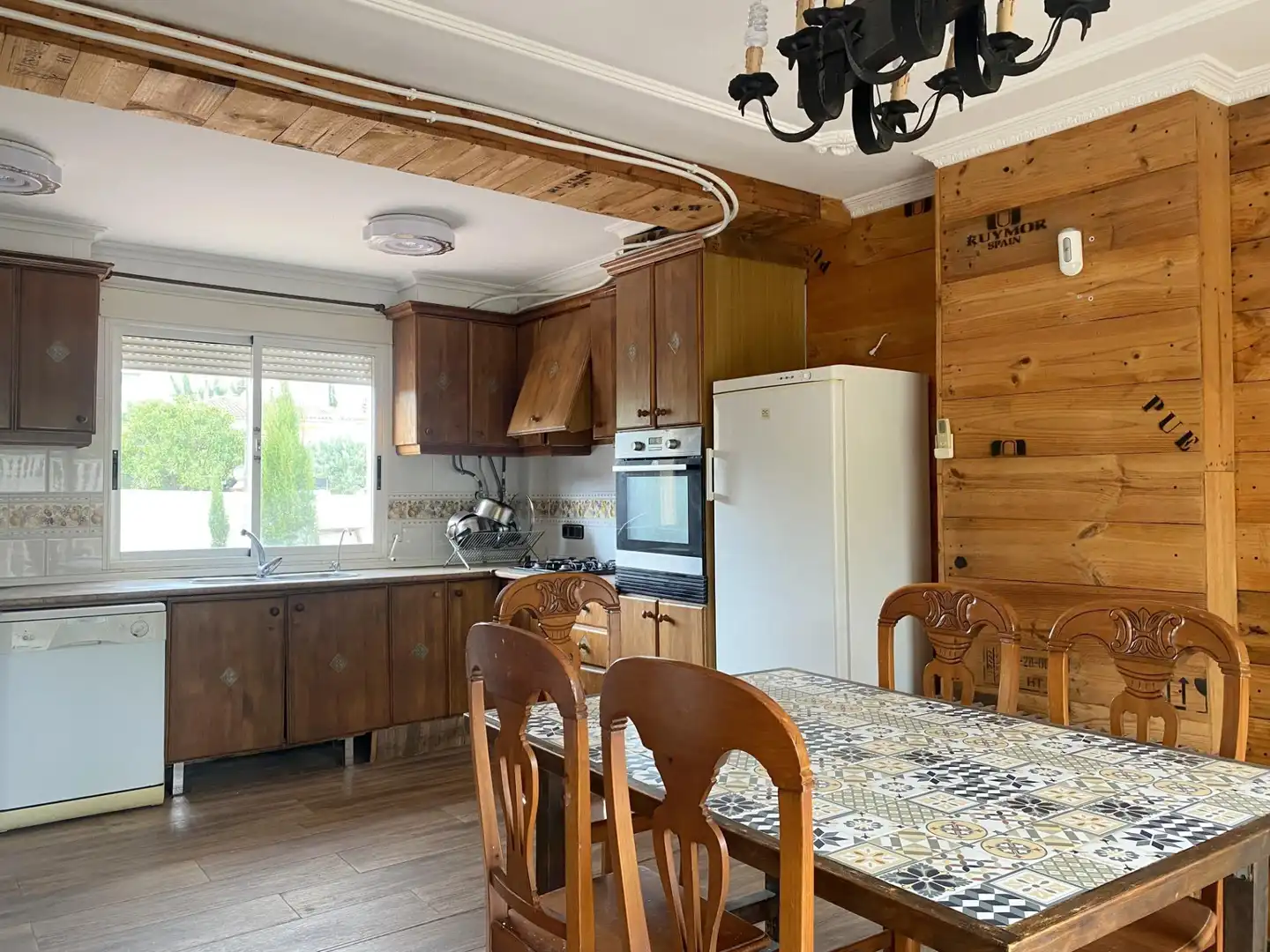 Kitchen of Houses for rent in Alginet  with Private garden, Terrace and Swimming Pool