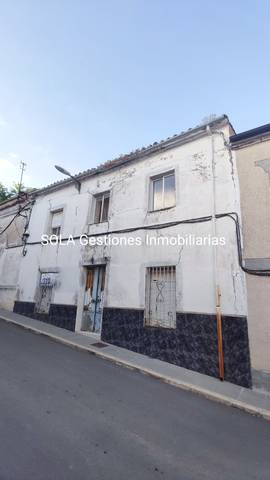 Casa-chalet en Venta en Calle Colón en Torreperogil