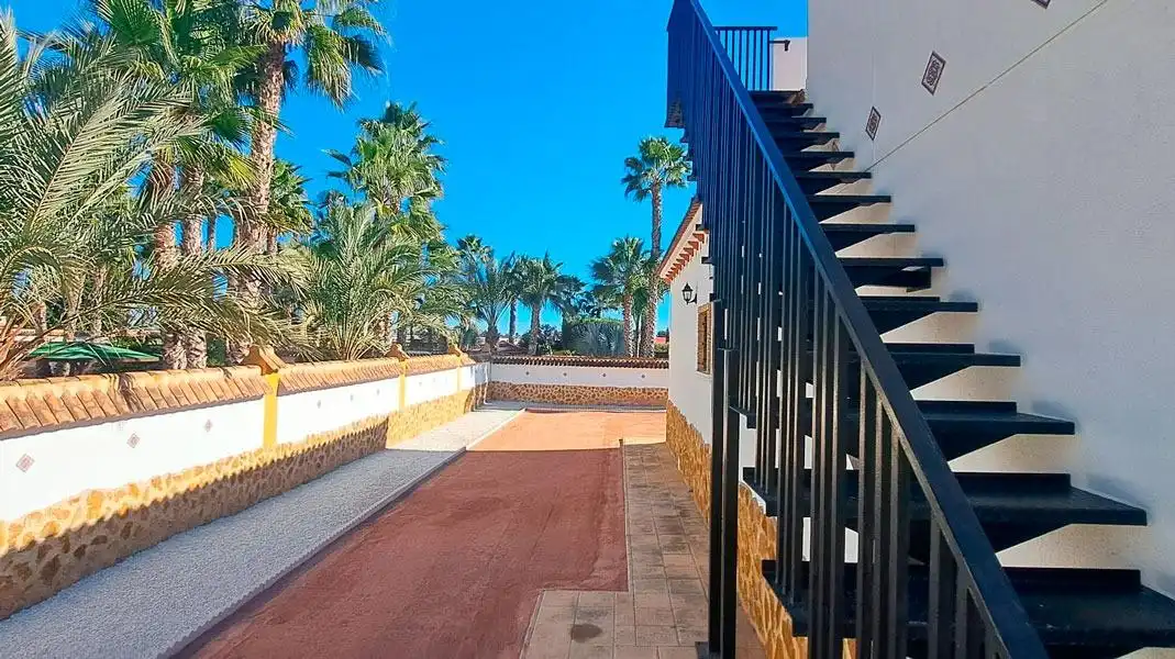 Villa con giardino in vendita a Catral, imagen 11