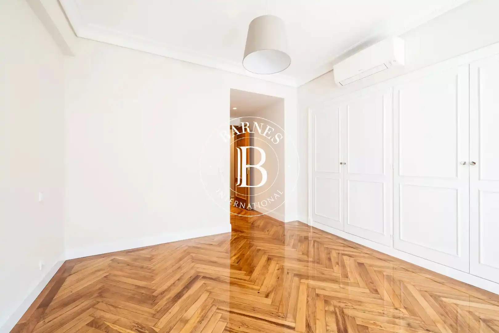 Bedroom of Flat for rent in Madrid  with Air Conditioner, Heating and Terrace