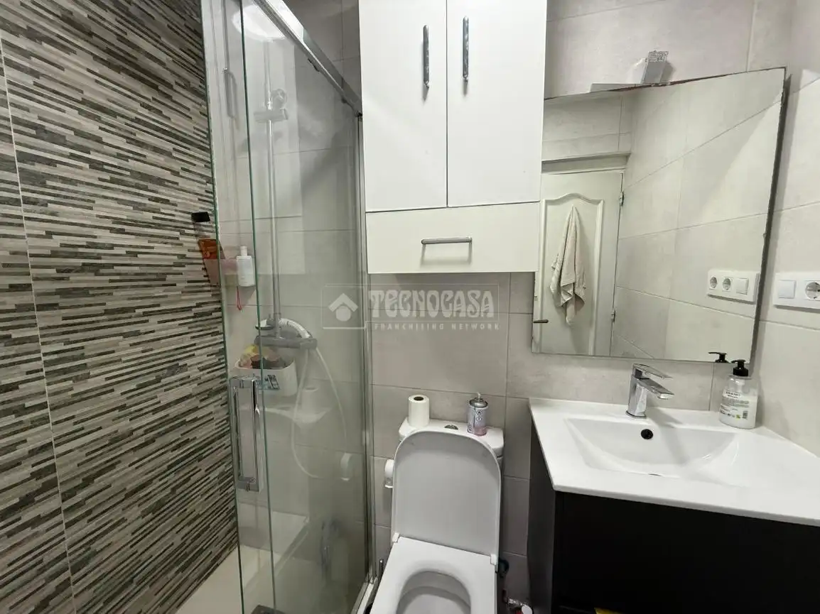 Badezimmer von Wohnung zum Verkauf in Madrid