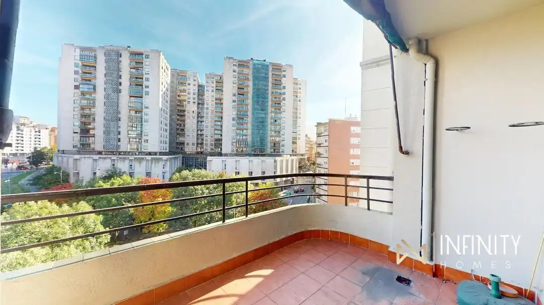 Terraza de Piso de alquiler en Bilbao  con Calefacción, Terraza y Balcón