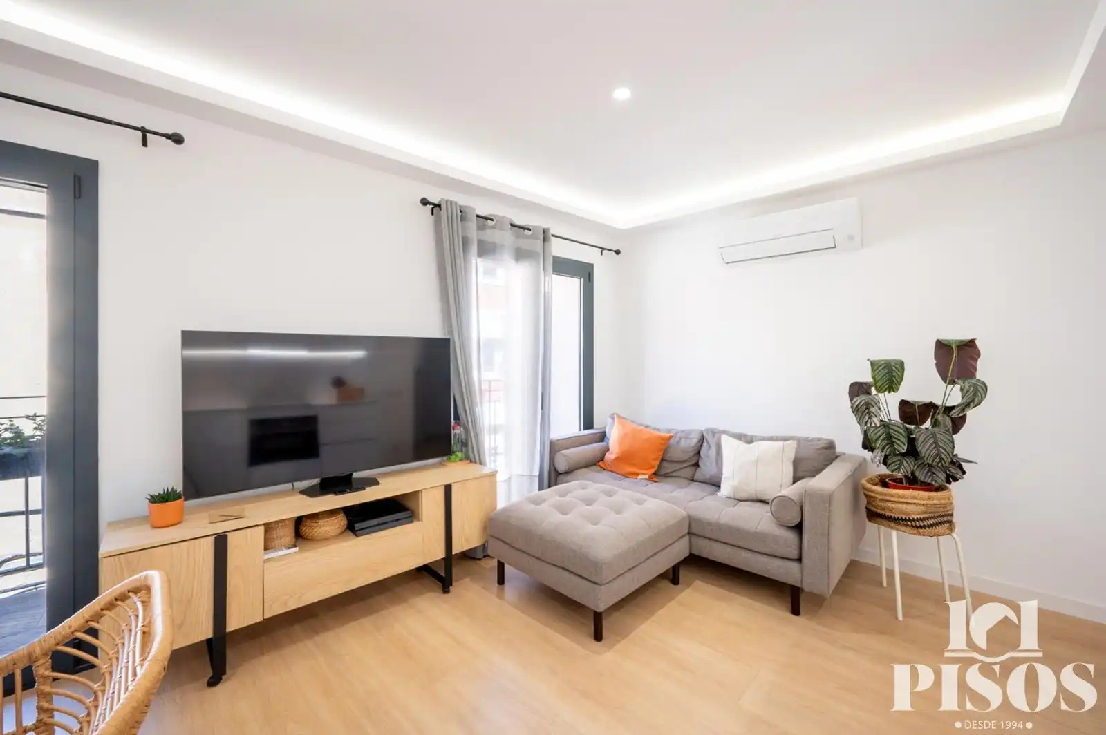Sala de estar de Piso en venta en Barcelona con Aire acondicionado, Calefacción y Terraza