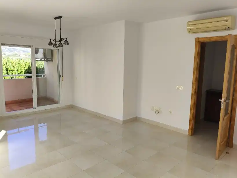 Piso con ascensor en venta en Calle el Chaparil 5, imagen 9