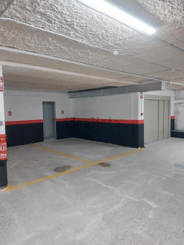 Parking of Flat for sale in  Valencia Capital  with Air Conditioner, Heating and Parquet flooring