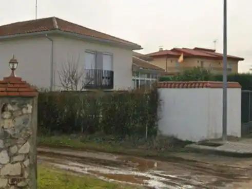 Außenansicht von Grundstücke zum Verkauf in Castellanos de Villiquera