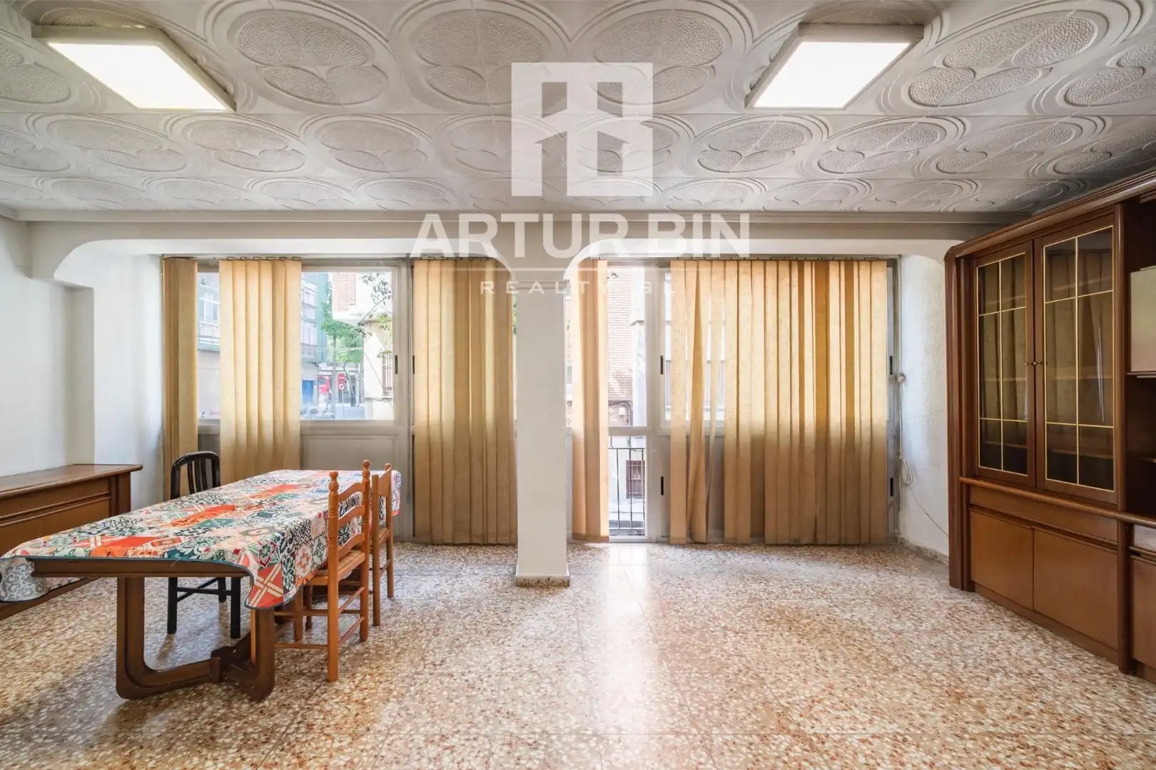 Flat with terrace for sale in El Mercado, imagen 3