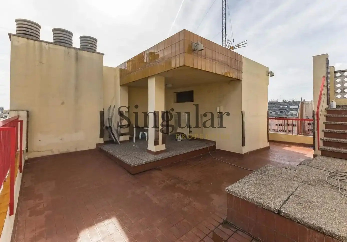 Terrassa de Àtic en venda en Barcelona amb Calefacció, Terrassa i Piscina