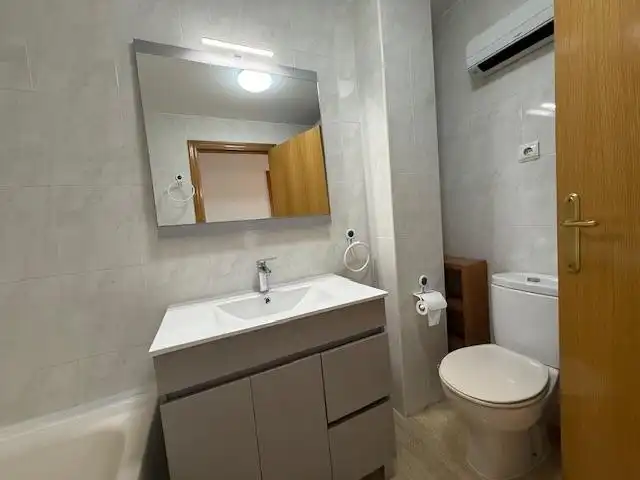 Apartamento de alquiler en Juan de Borbón
