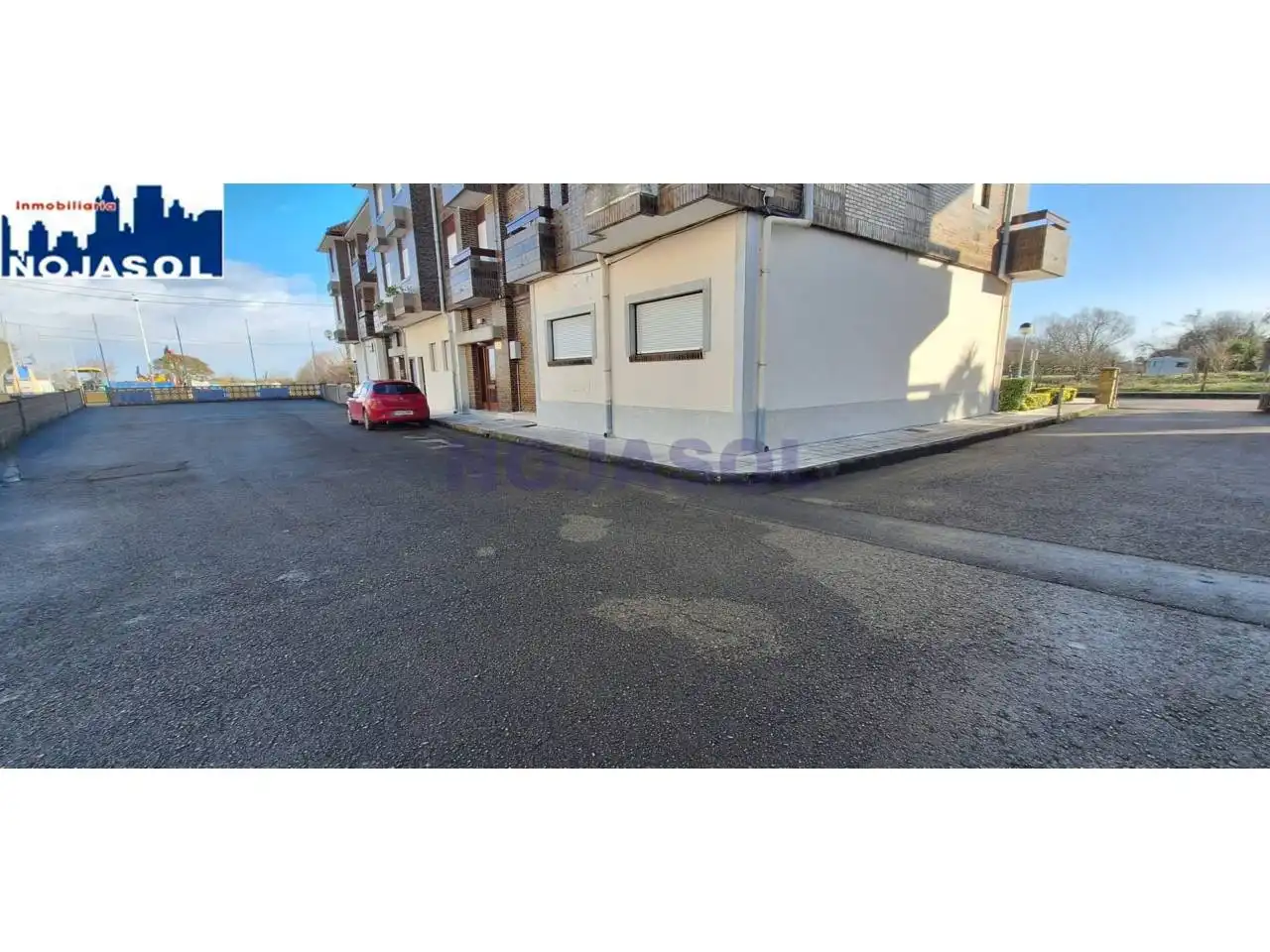 Vista exterior de Dúplex de lloguer en Noja amb Calefacció, Terrassa i Moblat