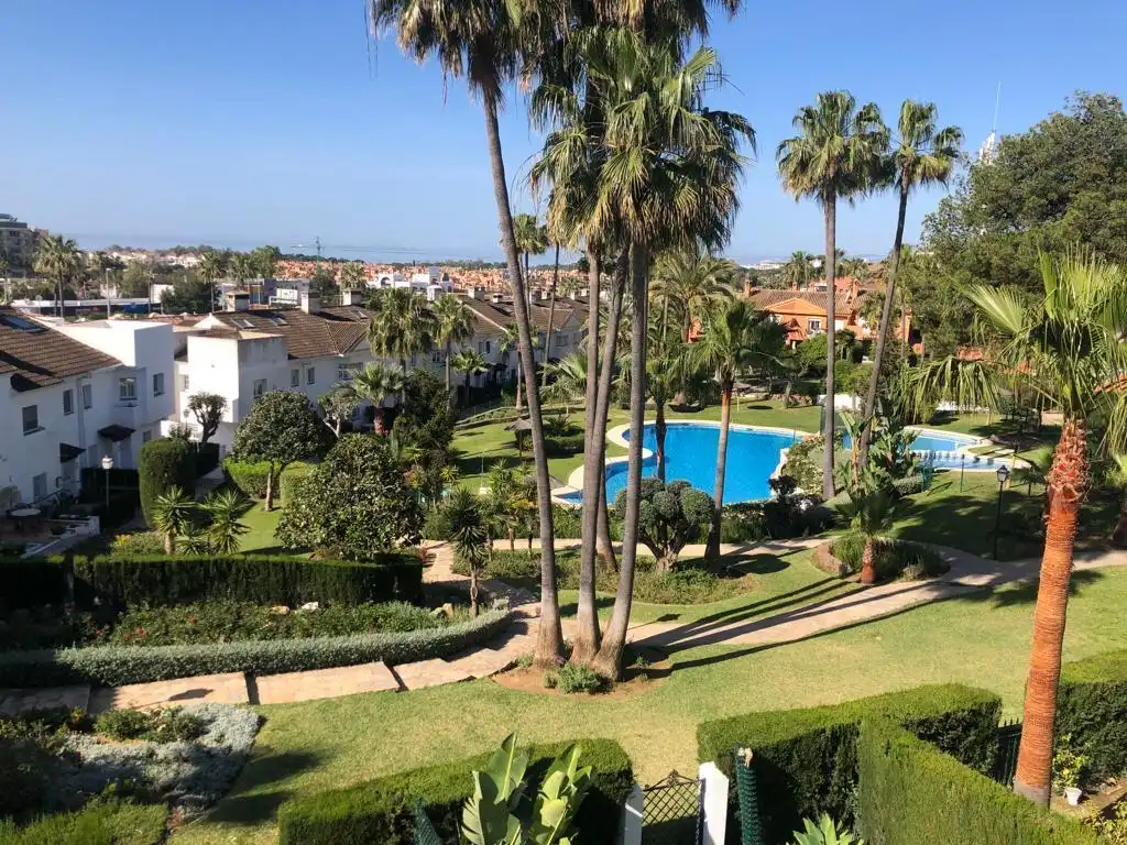 Jardín de Casa o chalet de alquiler en Estepona con Amueblado y Se aceptan mascotas