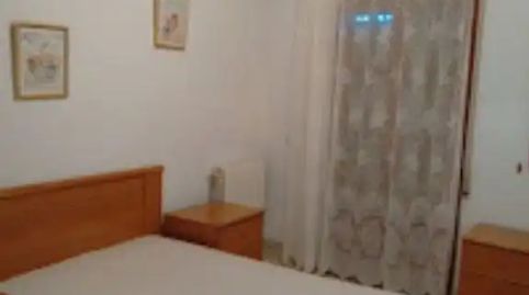 Foto 3 de Casa adosada en venda a Calle Marianas, 14, Cabezabellosa, Cáceres