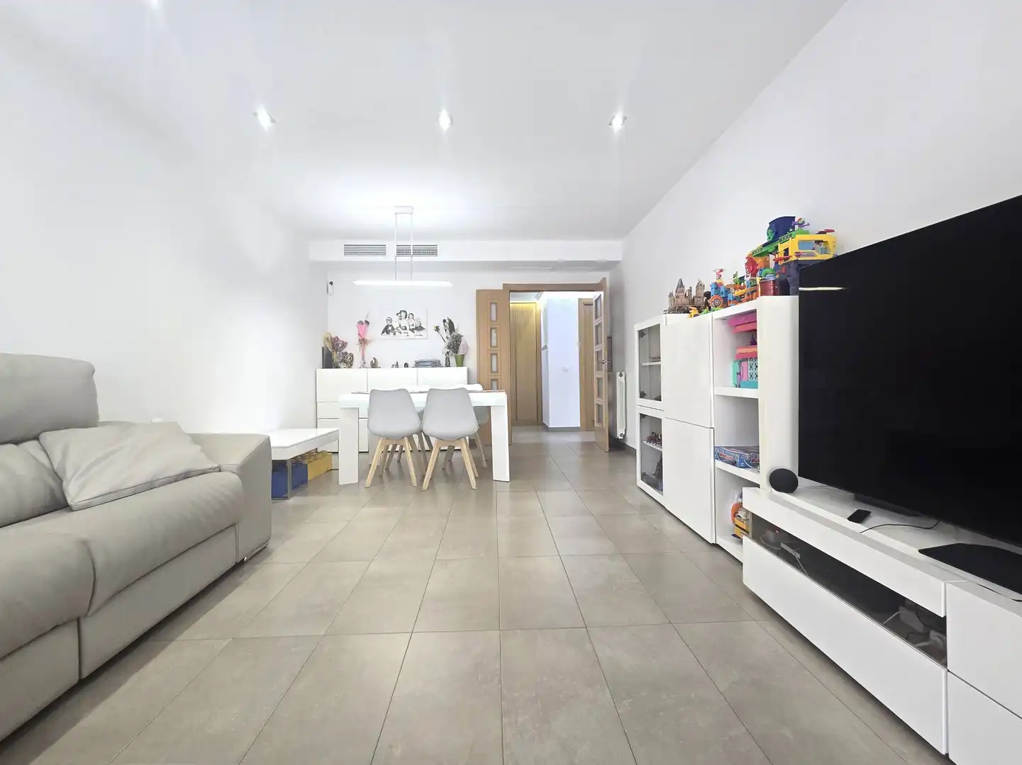 Living room of Flat for sale in Reus  with Air Conditioner, Heating and Terrace