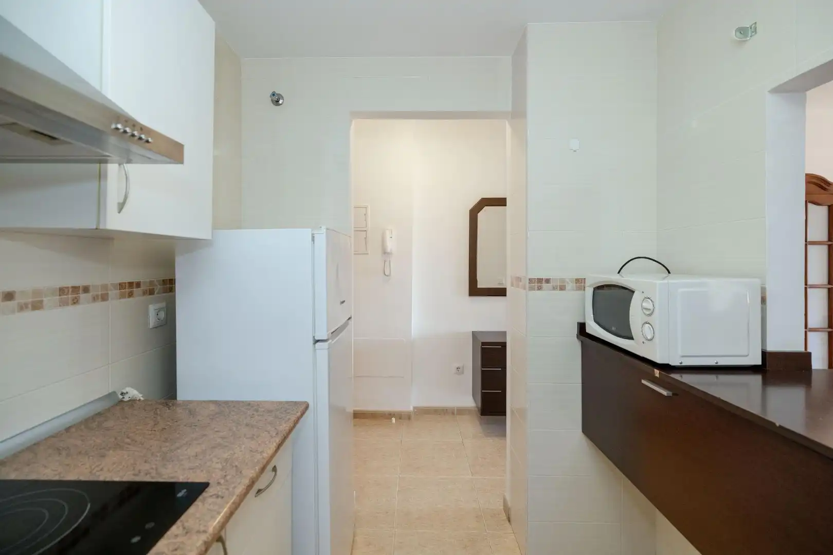 Küche von Wohnung zum Verkauf in Almogía mit Klimaanlage, Terrasse und Abstellraum