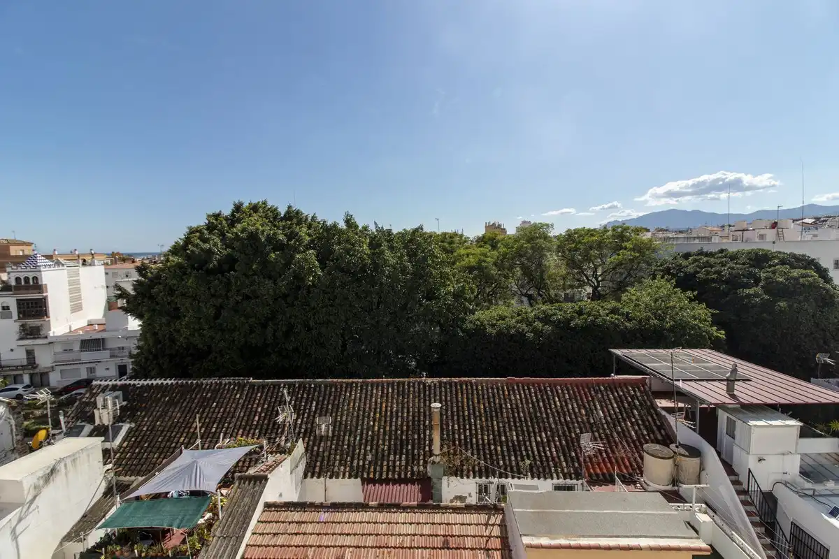 Exterior view of Attic for sale in Marbella  with Air Conditioner, Terrace and Furnished