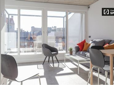 Appartamento con balcone in affitto a Barrio de Salamanca