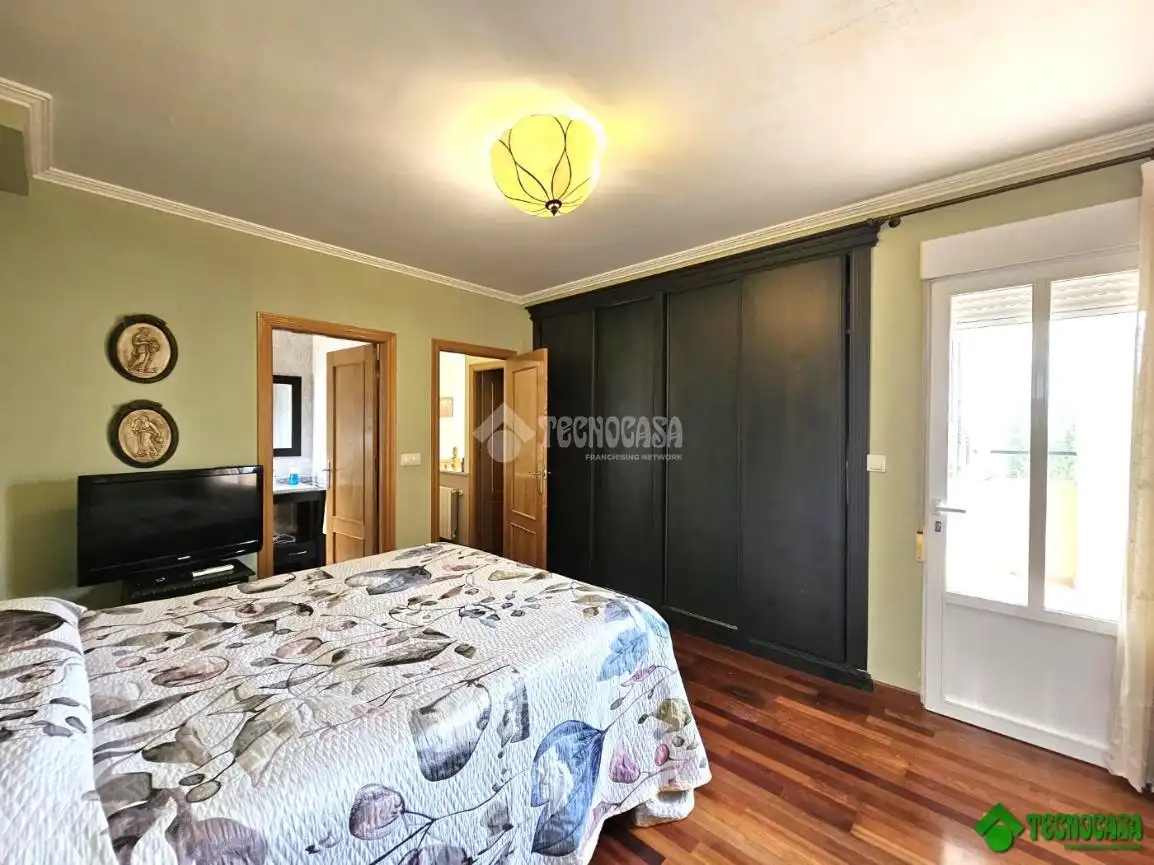 Casa adosada en venta en Pedanías - Extrarradio