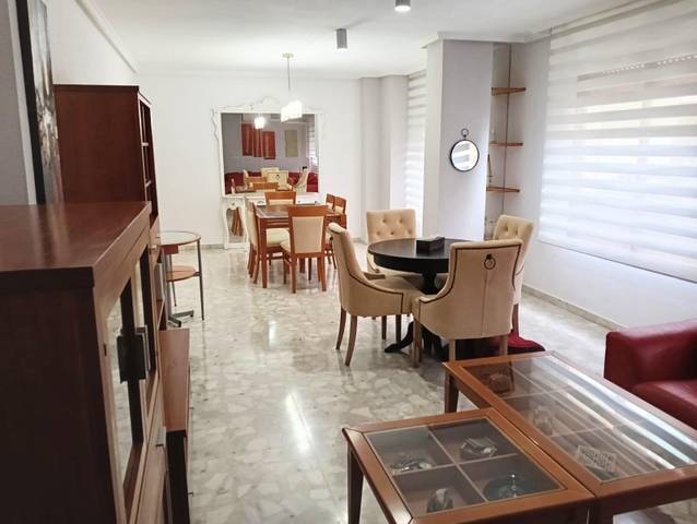 Piso en Venta en Carolinas Bajas