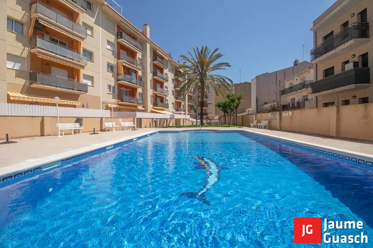 Schwimmbecken von Wohnung zum Verkauf in Torredembarra mit Klimaanlage, Heizung und Balkon