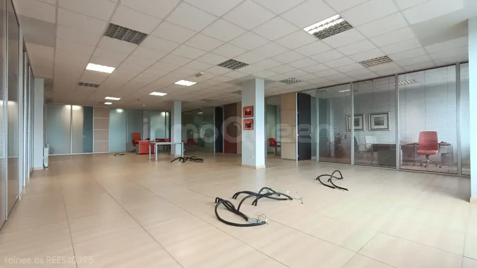 Oficina de alquiler en Llanera, Asturias