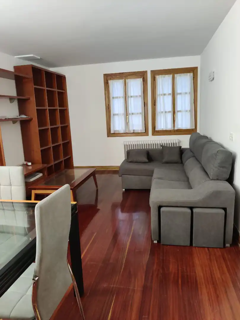 Sala de estar de Piso de alquiler en Lekunberri con Amueblado y Balcón