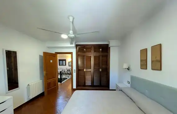 Habitación de Casa o chalet de alquiler en Linares con Aire acondicionado, Terraza y Amueblado