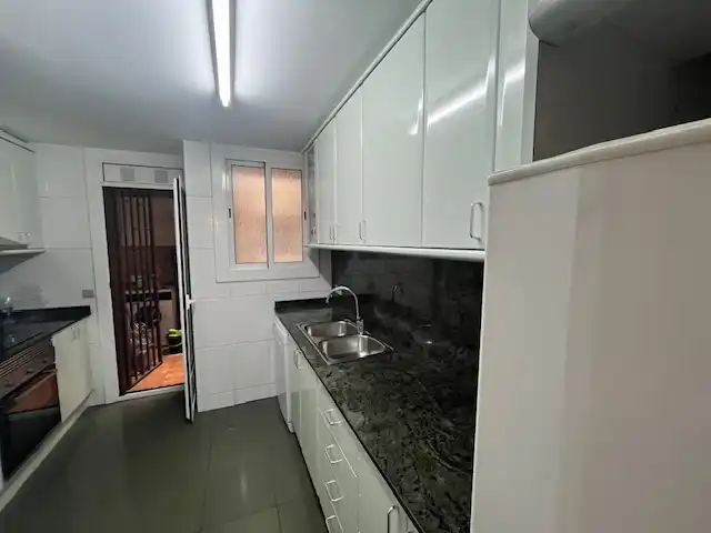Cocina de Piso de alquiler en Barcelona con Aire acondicionado, Calefacción y Parquet